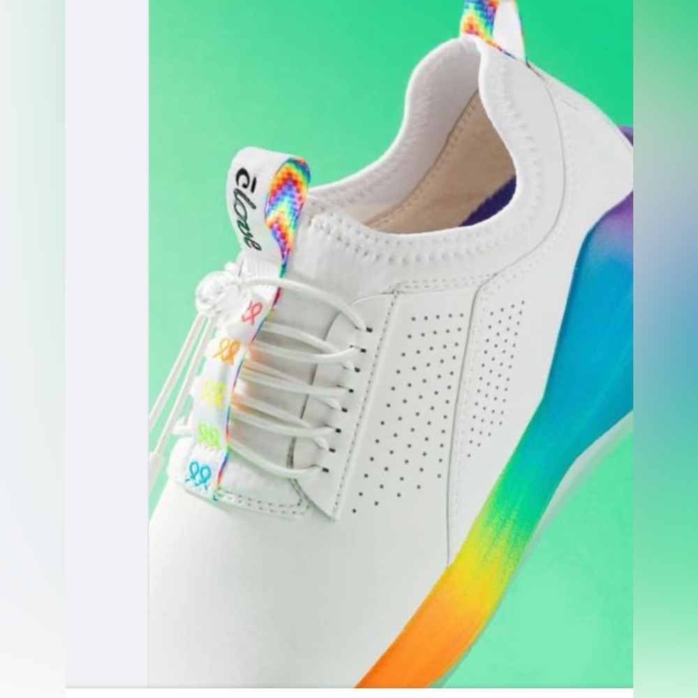 NWOB Clove LIMITED EDITION Rainbow Soul🌈 colors nursing shoes
